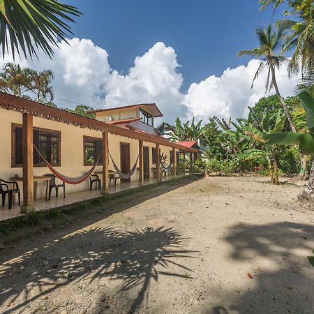 Cabinas Yucca Puerto Viejo de Talamanca Eksteriør billede