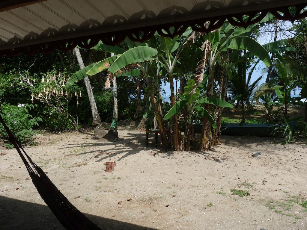 Cabinas Yucca Puerto Viejo de Talamanca Eksteriør billede