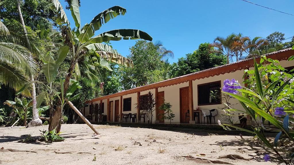 Cabinas Yucca Puerto Viejo de Talamanca Eksteriør billede