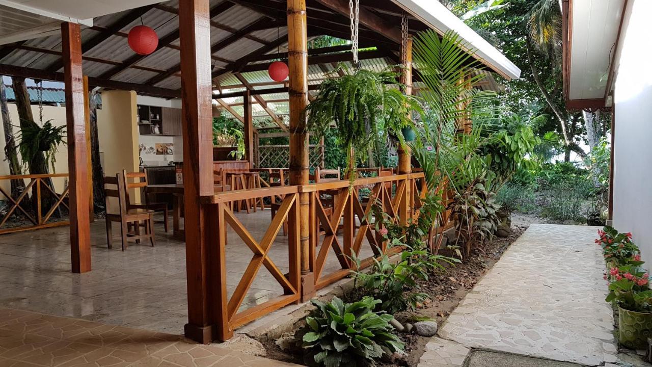 Cabinas Yucca Puerto Viejo de Talamanca Eksteriør billede