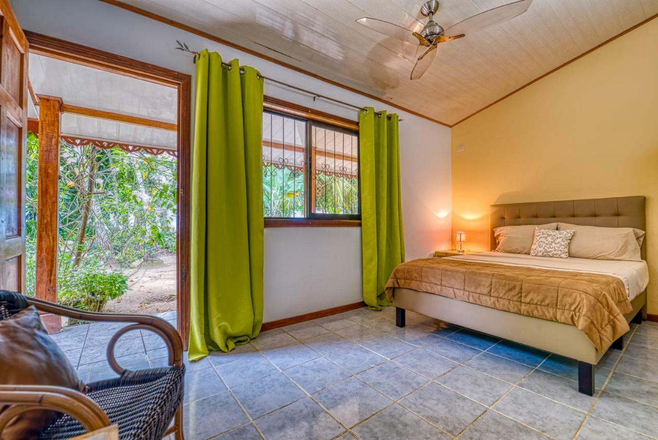 Cabinas Yucca Puerto Viejo de Talamanca Eksteriør billede