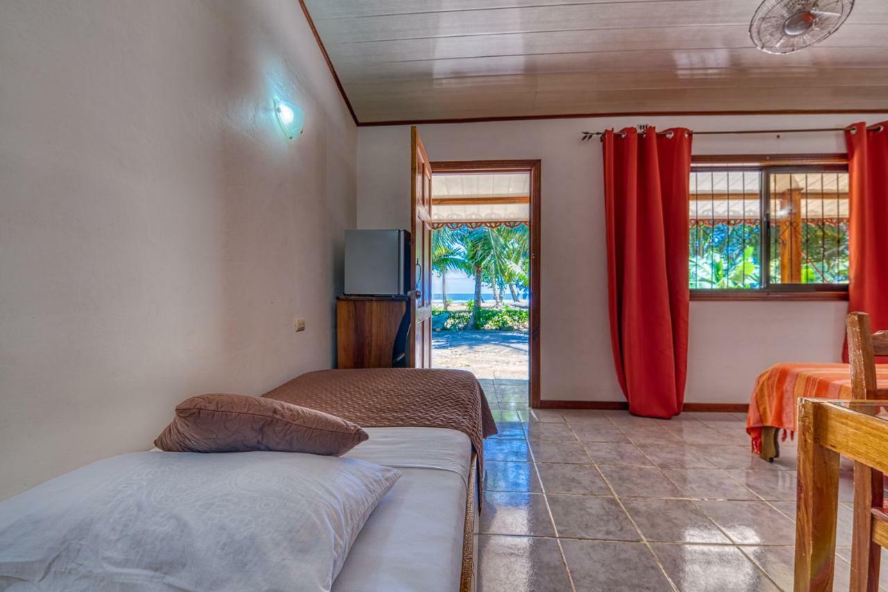 Cabinas Yucca Puerto Viejo de Talamanca Eksteriør billede