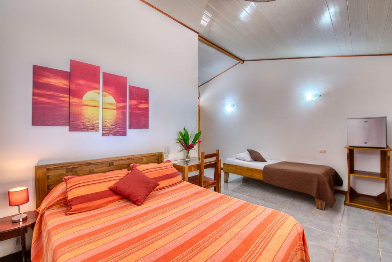 Cabinas Yucca Puerto Viejo de Talamanca Eksteriør billede